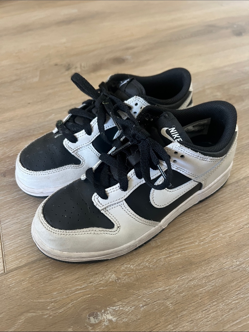 Nike Kids Black and White Low-Top Skate Sneakers panda